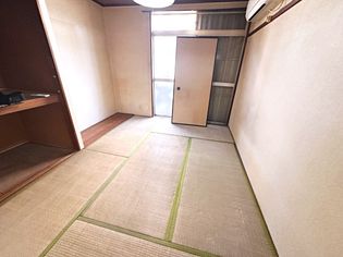 中根岸荘の落ち着く畳