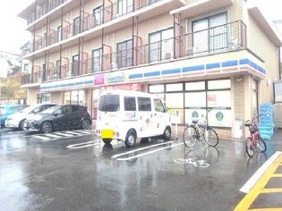 ミニストップ(コンビニ)まで70m