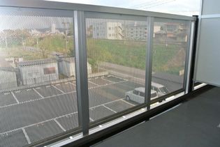 レオパレスビハイントロンチーノのベランダ