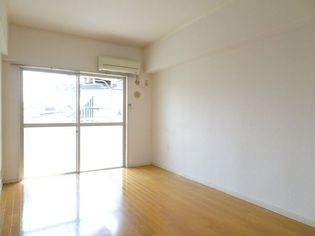 ロイヤルプラザ88の画像