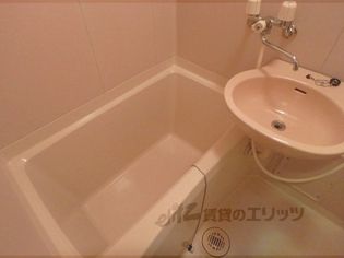 早川マンションのバス