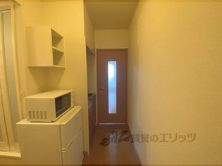 レオパレス萩ケ丘の廊下