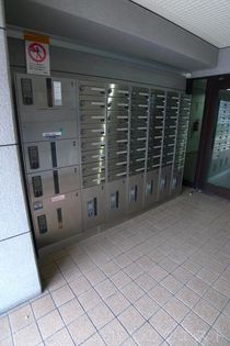 愛知県名古屋市瑞穂区甲山町1丁目の賃貸マンションの画像