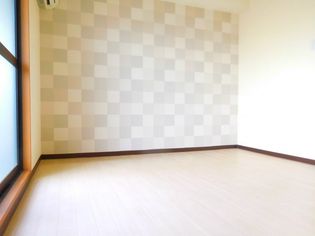 大阪府高槻市野見町の賃貸マンションの同マンション別部屋