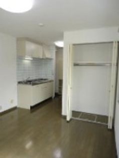 プラチナコート五本木の画像