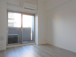 プレサンスタワー北浜の画像