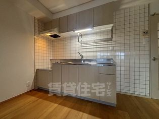 ツインコート24の画像