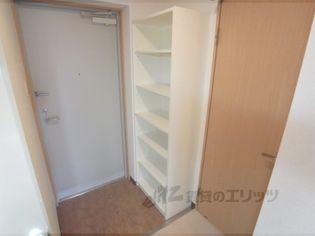 メゾン・ホープの下駄箱