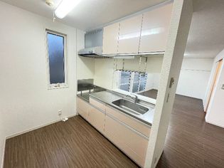 ビレッジ静里 B棟の画像