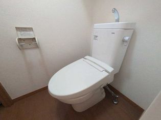 レオパレスフォンターナのトイレです