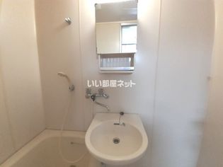 ファミール城南の画像