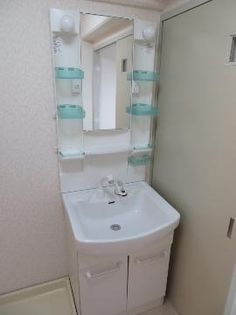 ファミーユ百合の洗髪洗面化粧台