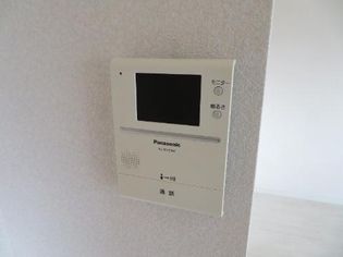 ファミーユ百合のカメラ付インターホン