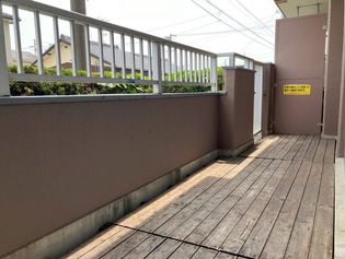 メイゾンサンポアA棟の画像