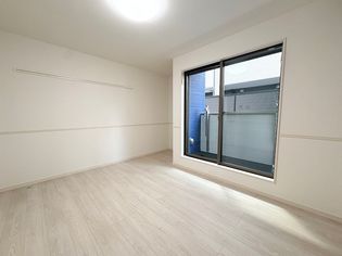 ヒューマンパレス草加吉町の洋室7.23帖