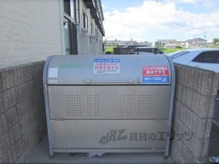 レオパレスエザーンス2のゴミ置き場