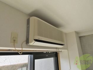 木町通TKビルのエアコンが設置されているのですぐ快適に過ごせますね。