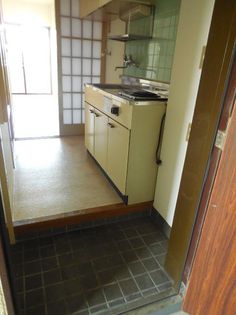 ジュネスタチバナのお問合せはリプロ神戸西店まで。