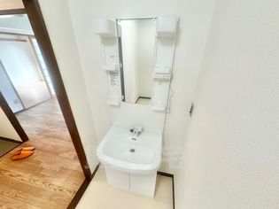 華岡マンションの画像