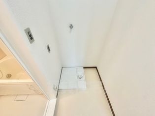 華岡マンションの画像