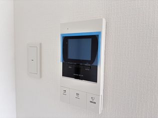 コンフォール津のカメラ付きインターホン