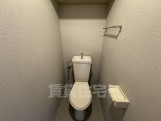 コリーヌ千里の画像