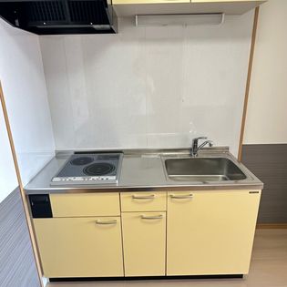 ハートフル泉田のシステムキッチン(IH2口コンロ)