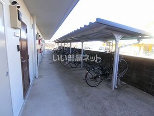 サンハイツ栗真の画像