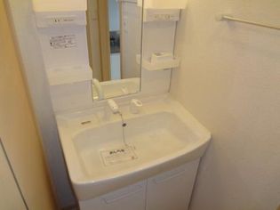 プラザサンライズA棟の洗髪洗面化粧台