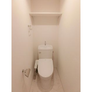 PEACE WELL 四条のトイレ