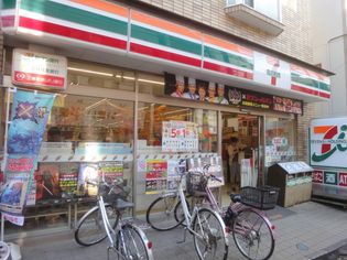 セブンイレブン世田谷下高井戸店(コンビニ)まで217m