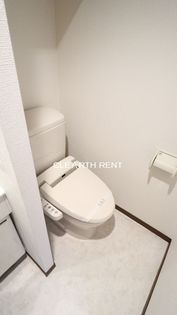 パレステュディオ新宿パークサイドの☆温水洗浄便座付トイレ