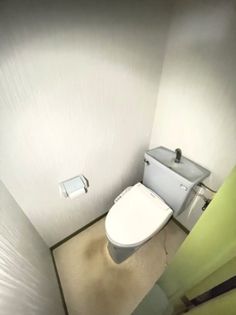 アールズコートの嬉しい温水洗浄機能付きのトイレです!