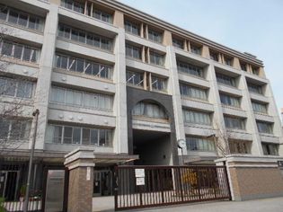 西京高等学校(高校・高専)まで413m