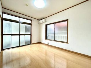 ワイズハウスIIの画像