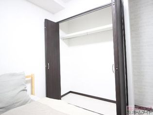 グランエクラ玉出東のクローゼット