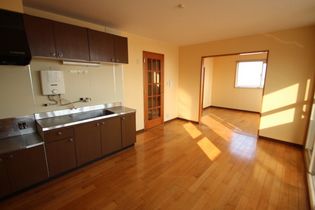 ドルチェ新保の画像