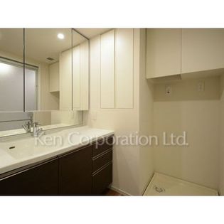 ザ・パークハウス西新宿タワー60の画像