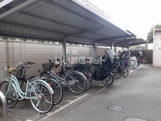 グリーンハイツ平安の画像