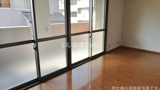 アドミラブールの画像