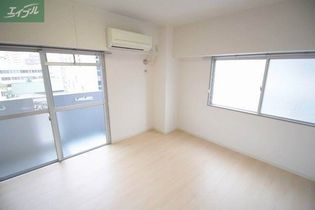 ベンハウス大供の同物件別部屋の写真です。