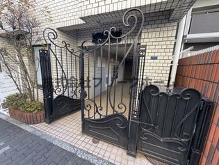 エルミタージュ禅林寺通りの画像