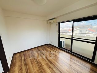 ツインハイツ上中条の画像