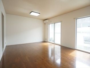 スペースパシフィーの画像