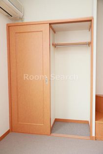 レオパレス半城土中町の収納