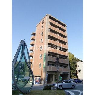 LA PAISIBLE(ラ・ペジブル)の画像