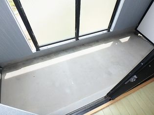 第六マンション一八の南向きで日当たり抜群☆(イメージ)