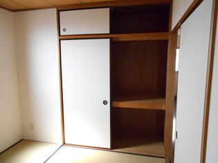 ヴィブレ司の収納