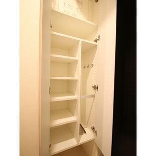 プレール・ドゥーク文京湯島のシューズボックス