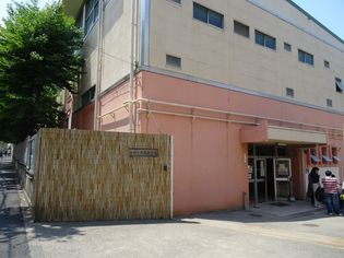 笹塚中学校(中学校)まで396m